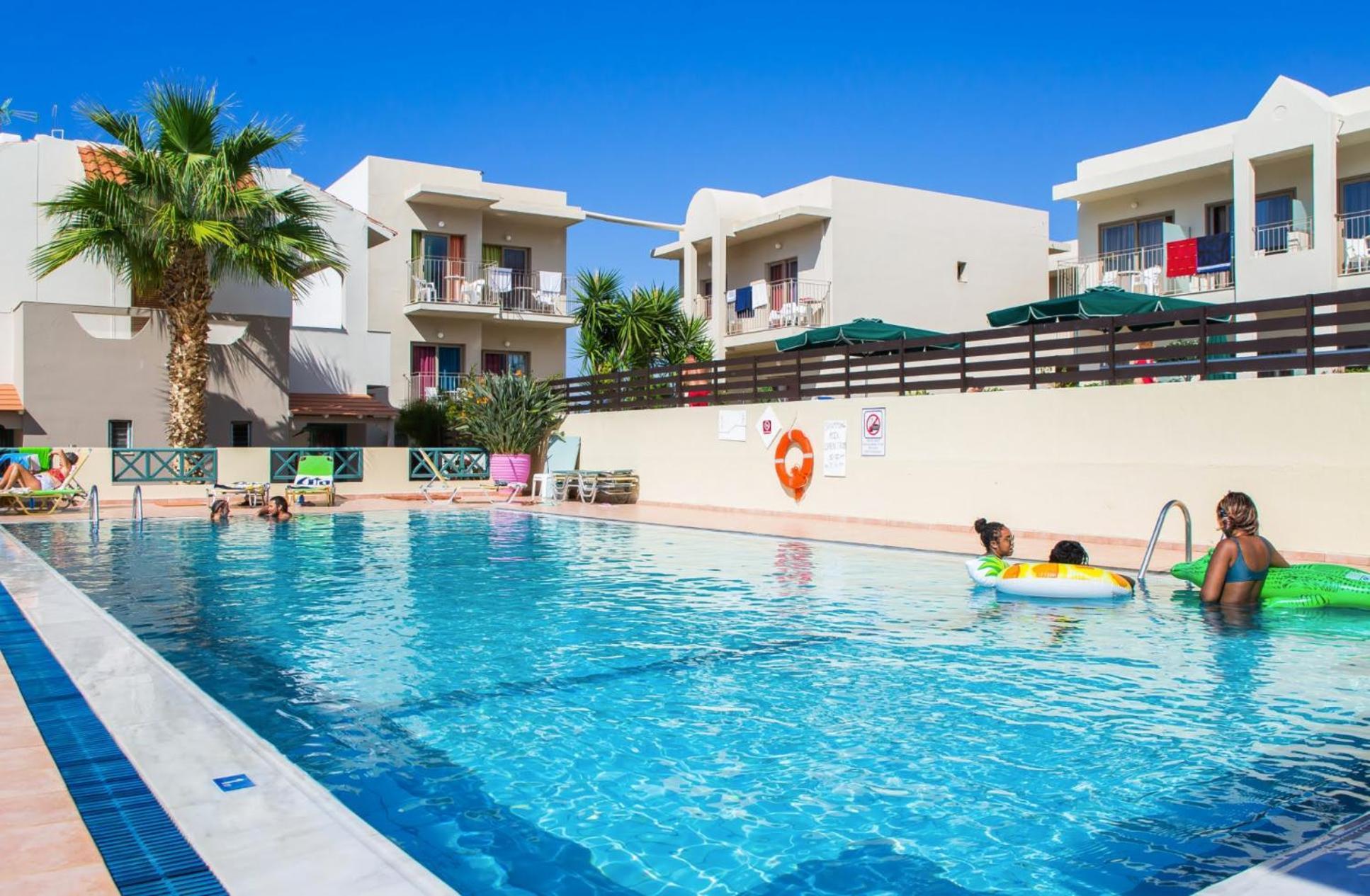 Theoni Apartments Malia Exterior foto