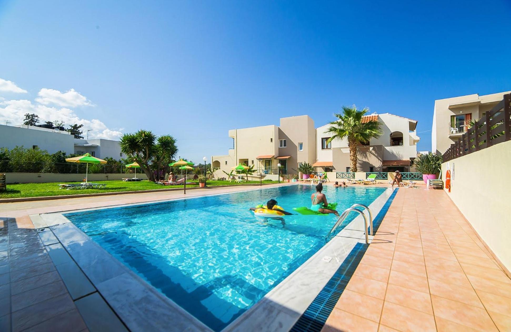 Theoni Apartments Malia Exterior foto